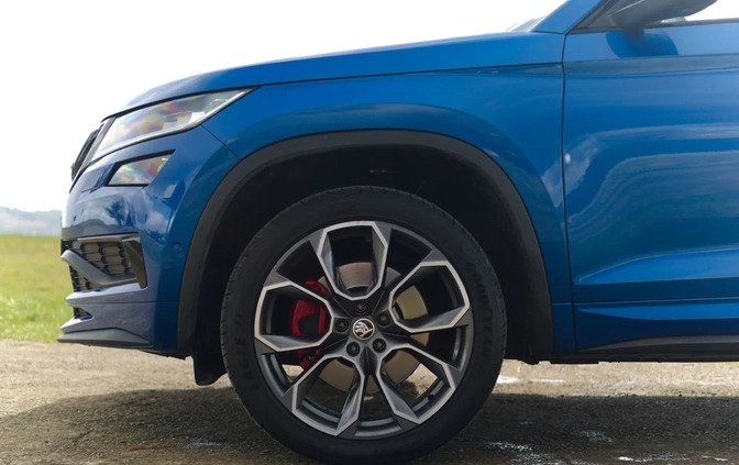 Skoda Kodiaq cena 146999 przebieg: 107000, rok produkcji 2019 z Reszel małe 742